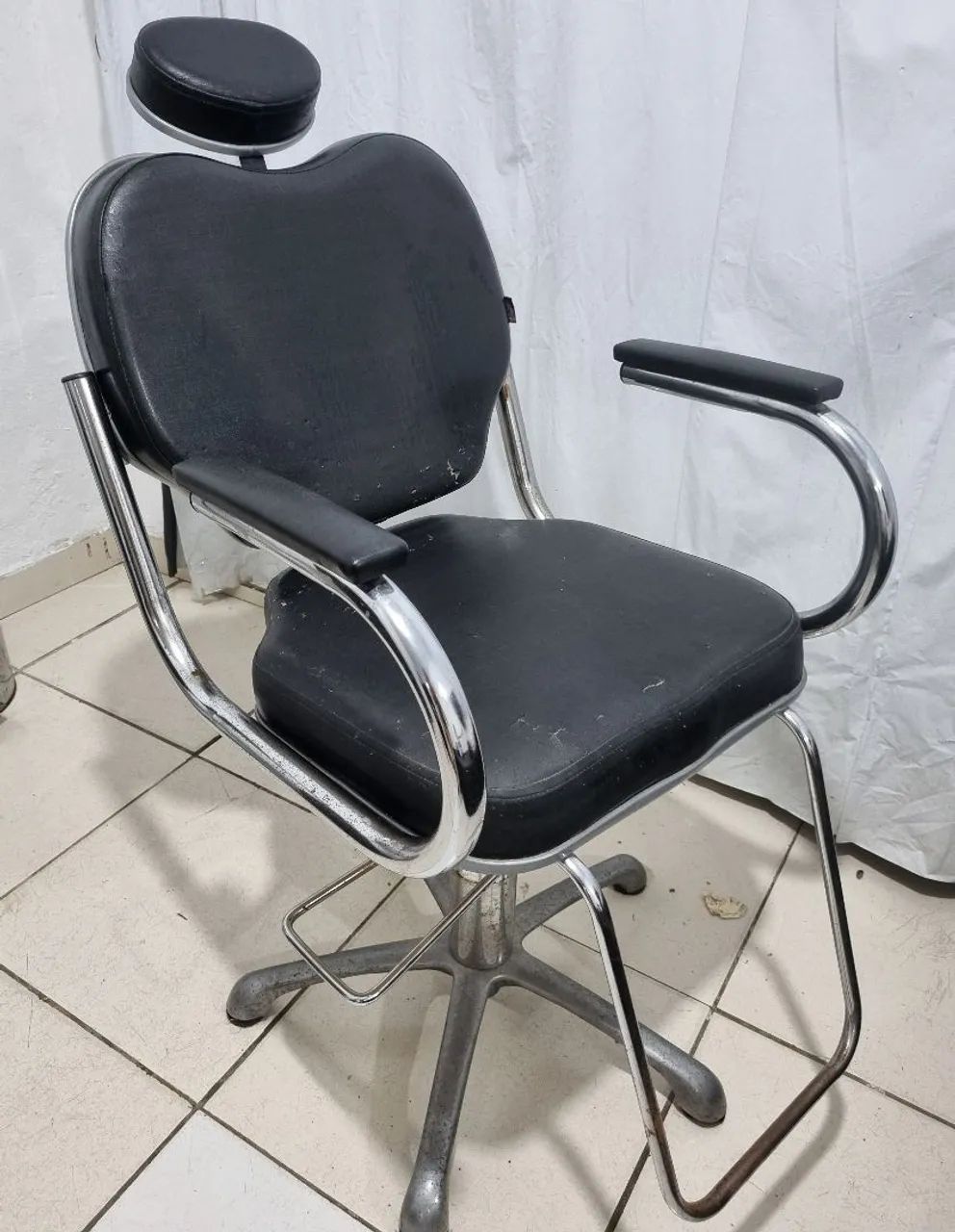 CADEIRA DE SALÃO PARA CABELEIREIRO - Foto 2