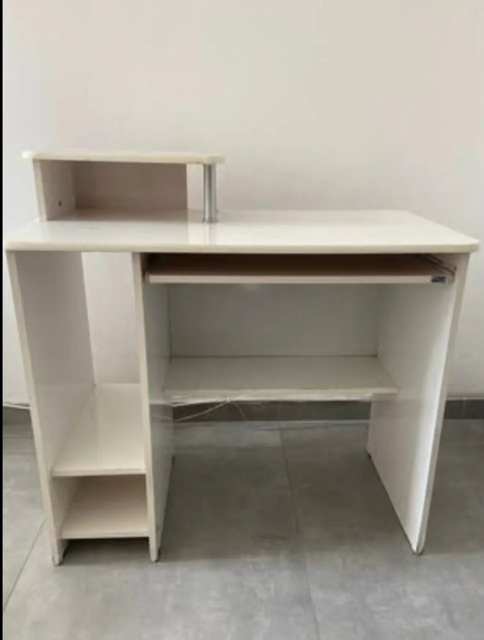 Mesa e cadeira de escritório  - Foto 3