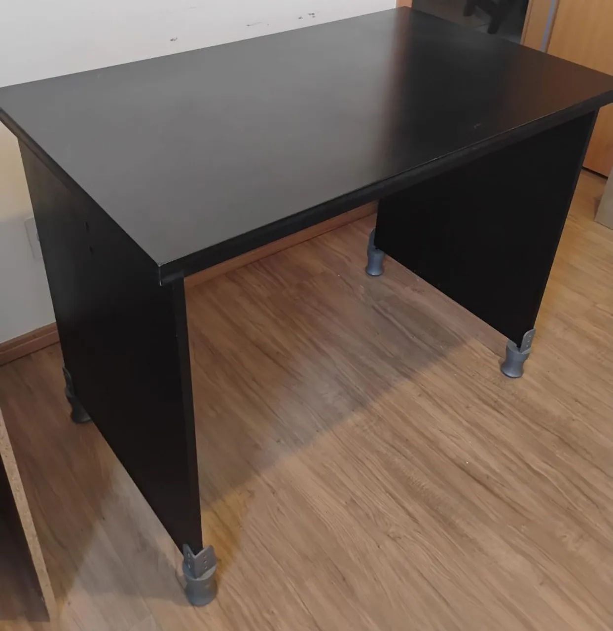 Mesa de Escritório em Madeira
