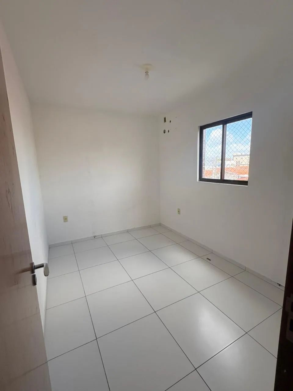 2 quartos, suite, a 30m da principal - Foto 5