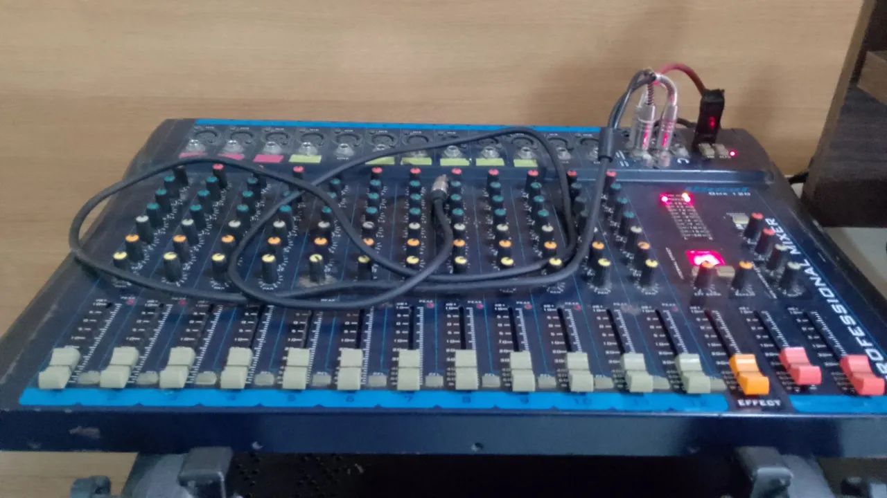 Rack de som completo profissional  - Foto 3