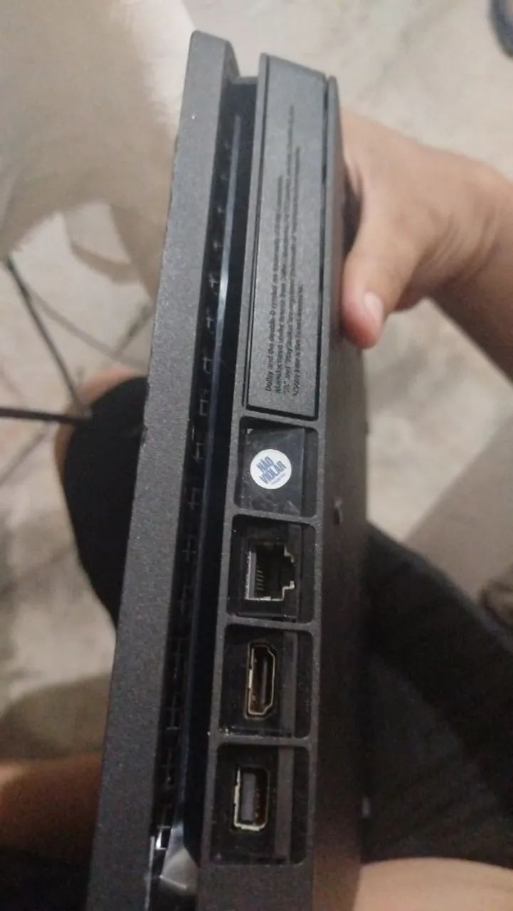Ps4 slim 1T - Foto 3