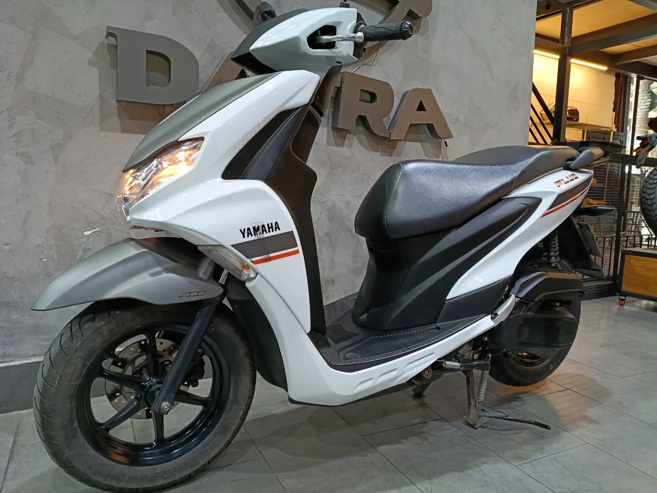 YAMAHA FLUO 125 ABS - Foto 3