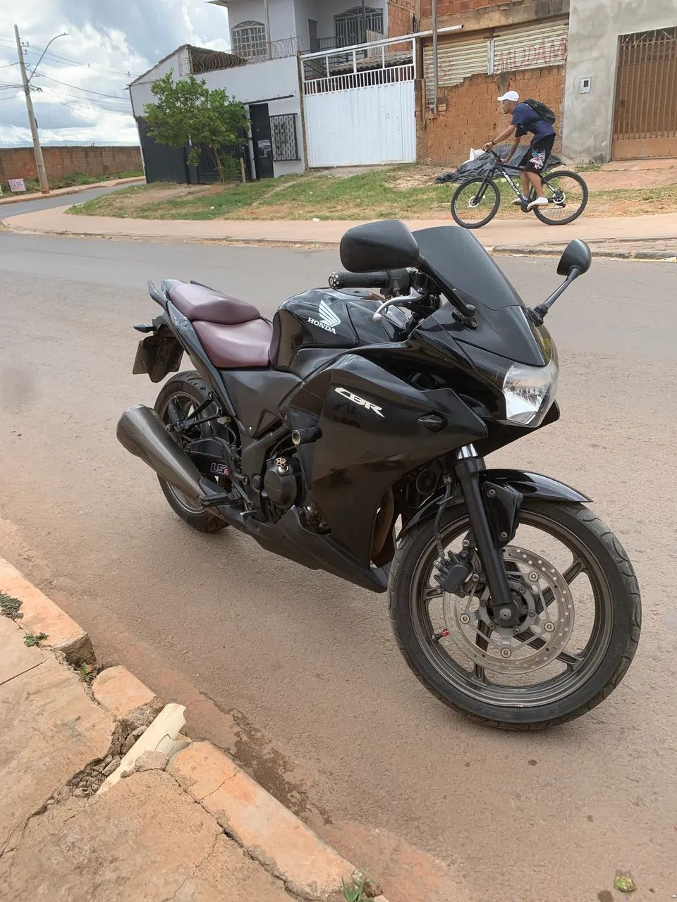 CBR 250R 2012  - Foto 3