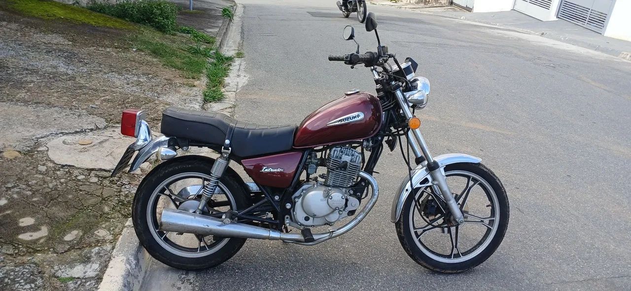 Intruder 125 - Foto 3