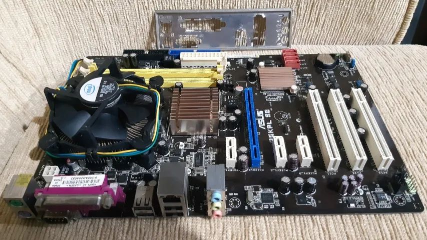 Kit Funcionando perfeitamente - Placa Mãe Asus P5KPL SE - Processador Intel E7400 - Foto 4