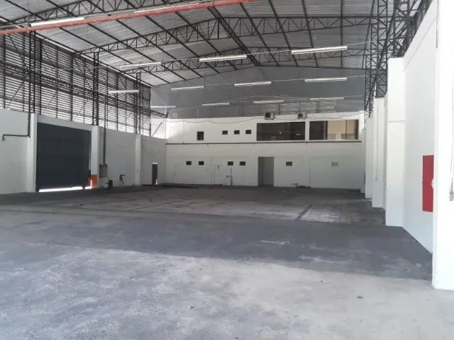 Galpão 1.7000m² e Terreno 9.800m² c/ Patio e Docas / Habite-se e AVCB no Coroado - Foto 5