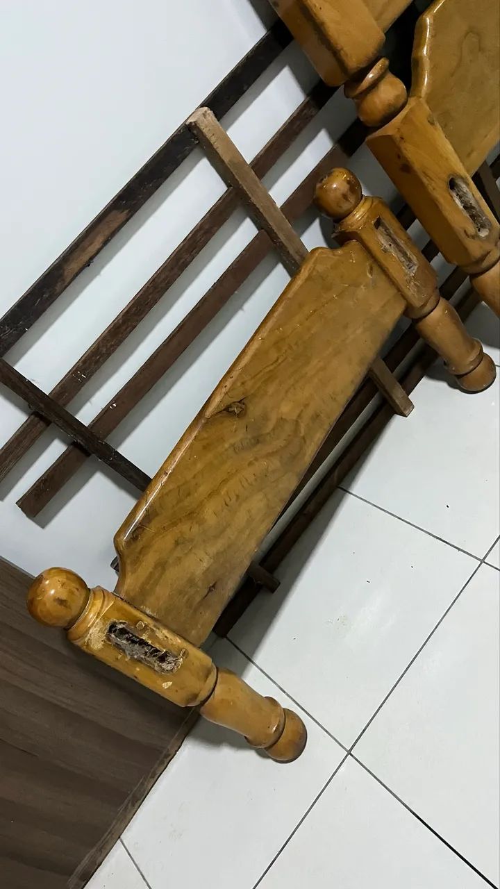 Cama de Solteiro em Madeira Maciça Ipê - Foto 3