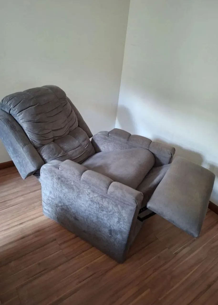   Poltrona reclinável  - Foto 4
