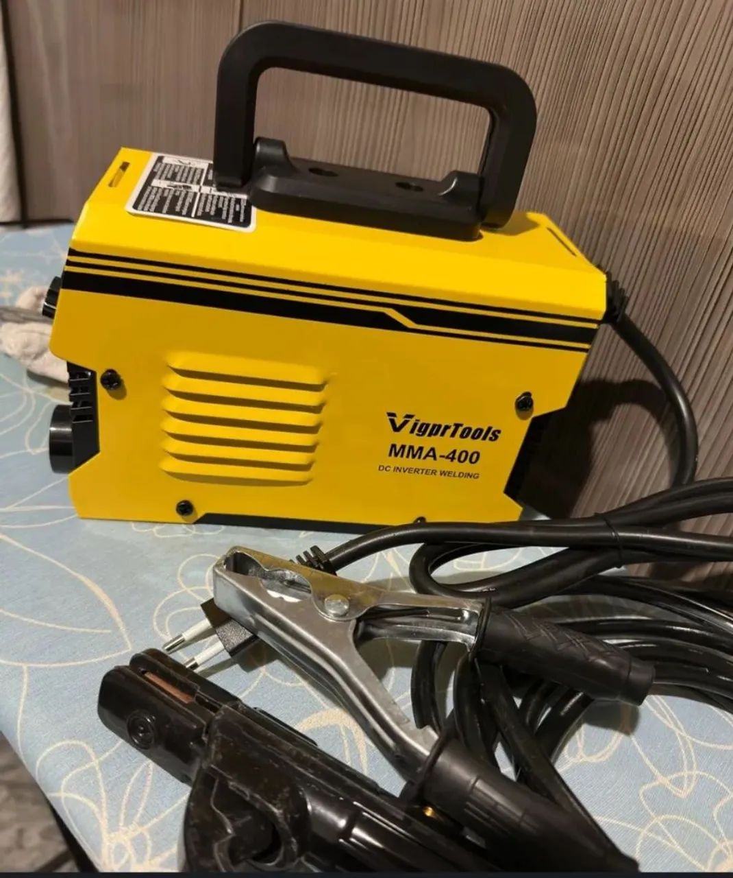 Máquina de solda inversora MMA400