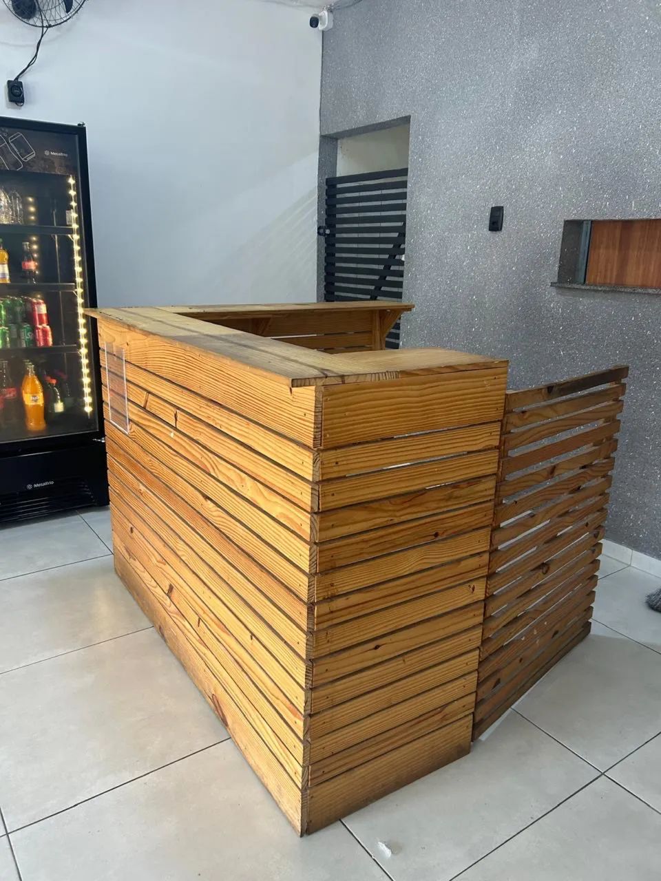 Vendo Balcão em Madeira  - Foto 3