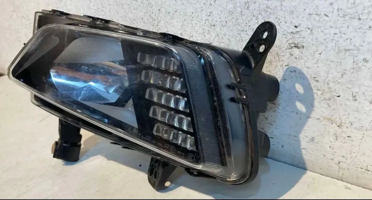 Farol de milha Polo e Virtus - Foto 3