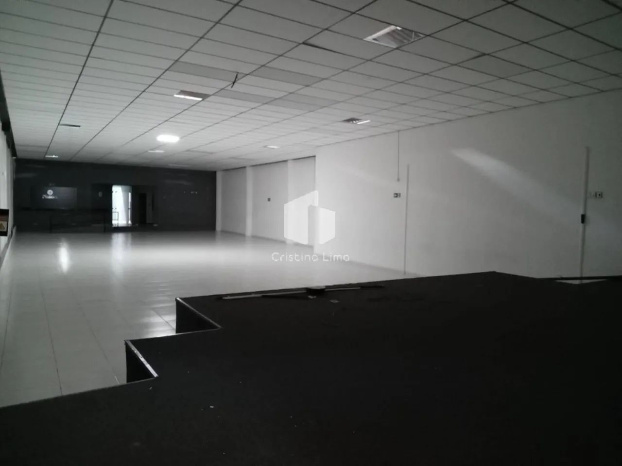 Aluguel - Imóvel Comercial ( Av Hermes Fontes) [DUPLICADO] - Foto 4