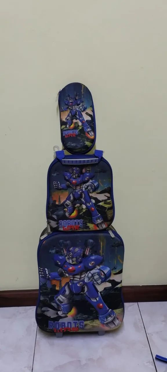 Mochila Transformers de carrinho roda 3D  - Foto 3
