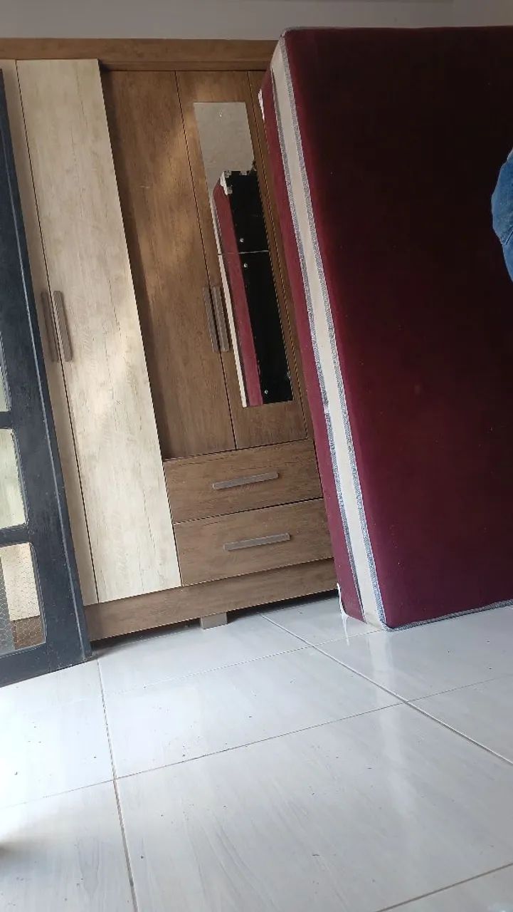 Vendo cama e guarda roupa 
