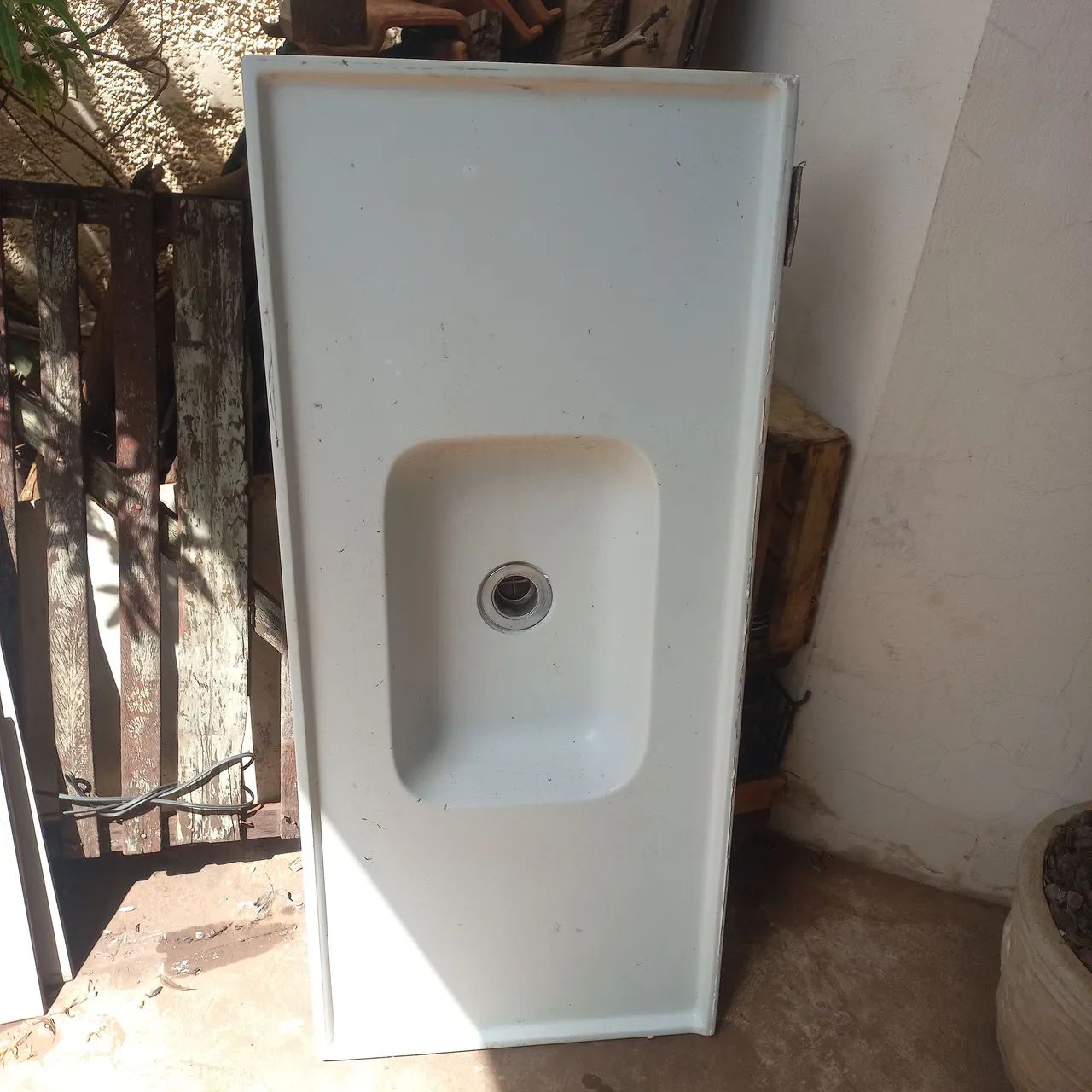 Selling kitchen sink
