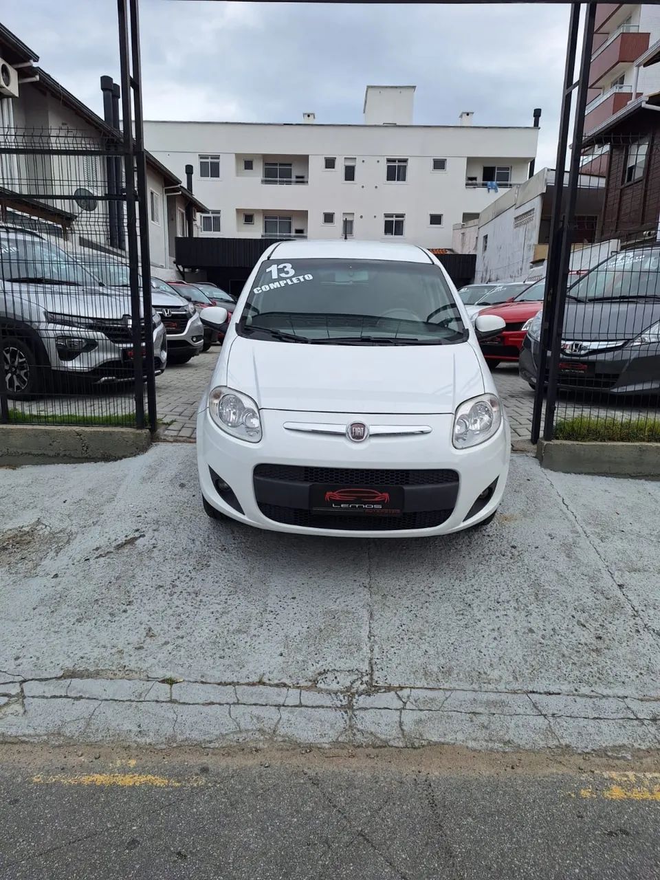 Fiat Palio Attractive 1.0 EVO Fire Flex 8V 5P 2013 - Foto 5