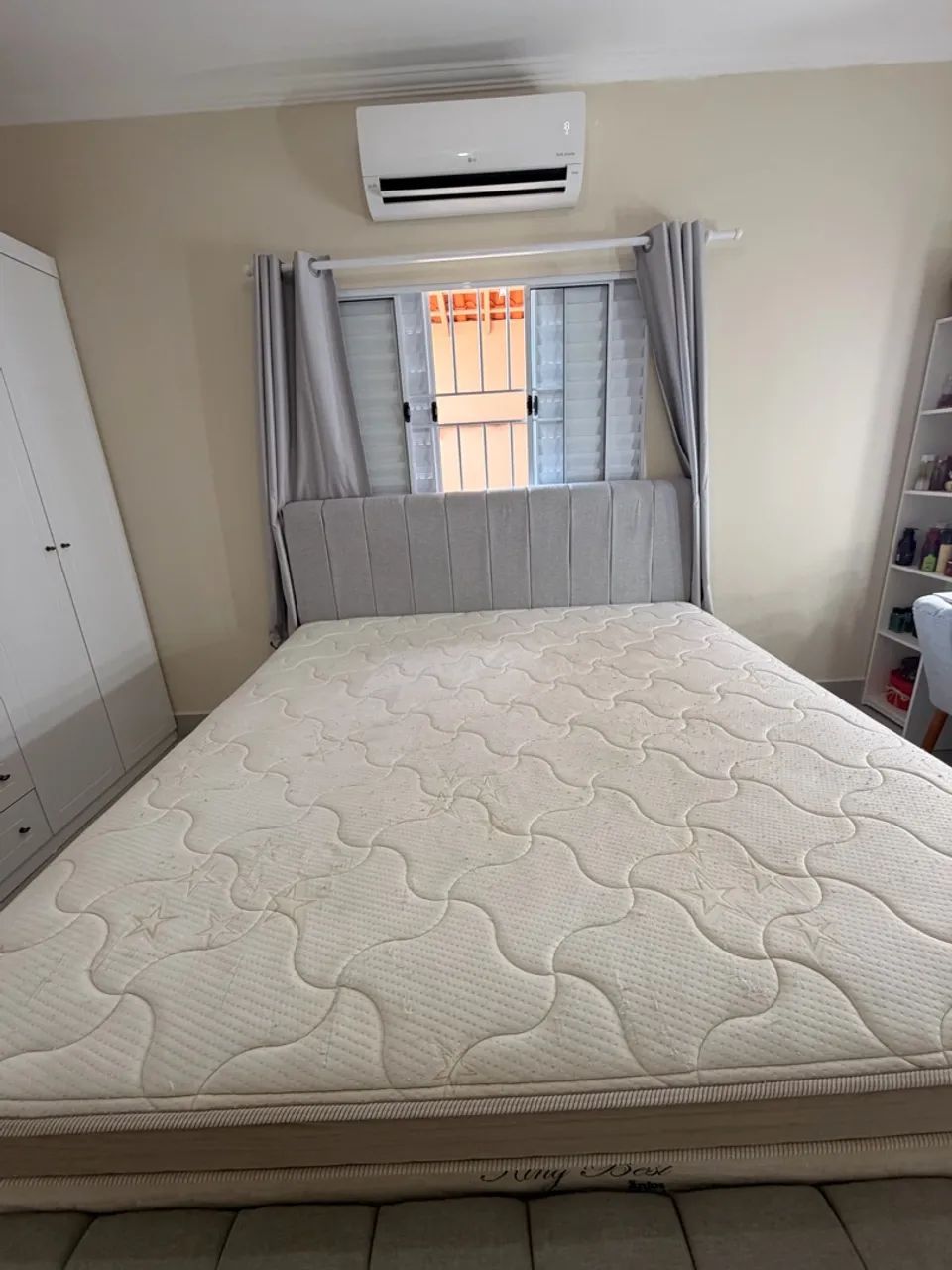 Cama King size 