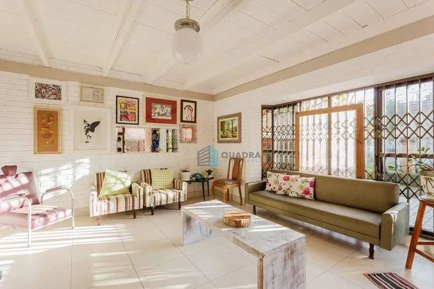 Casa 5 Dormitórios à Venda no Parque São Jorge, Florianópolis !! - Foto 3