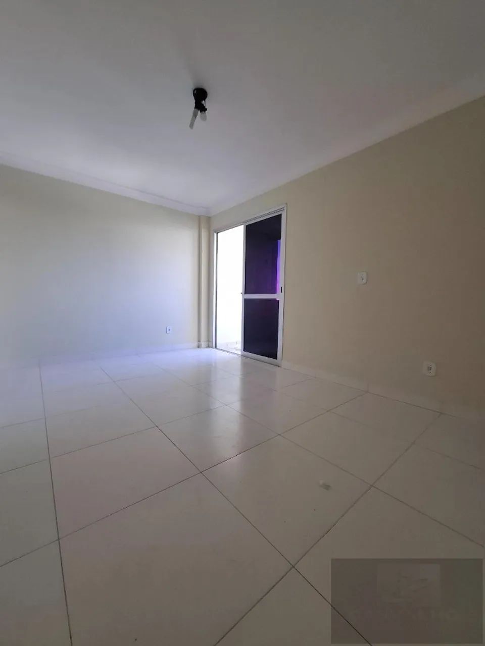APARTAMENTO DE 02 QUARTOS - ED. EL MORYA - Foto 3