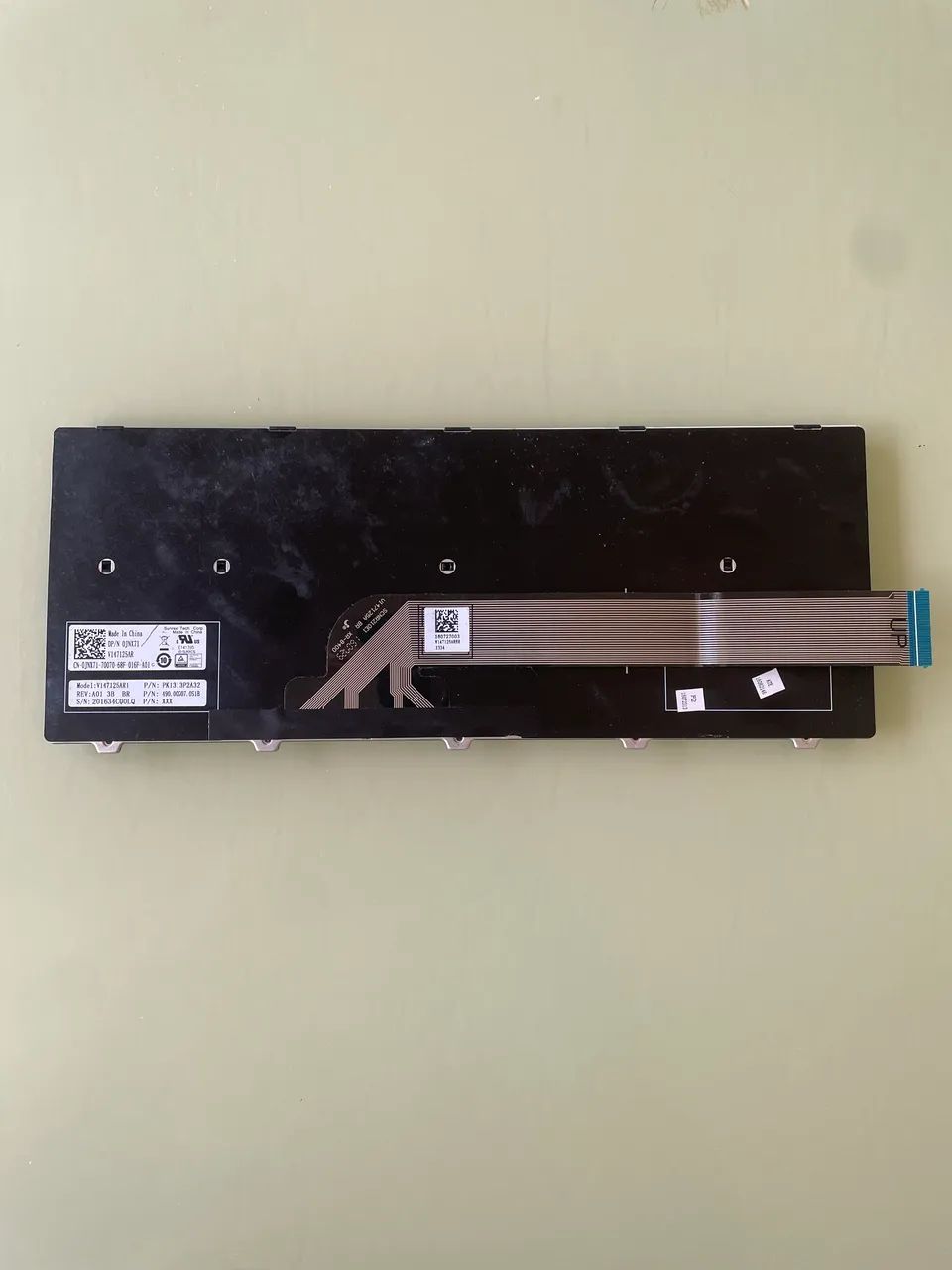 Teclado compatível com Dell V147125AR1 - Foto 2