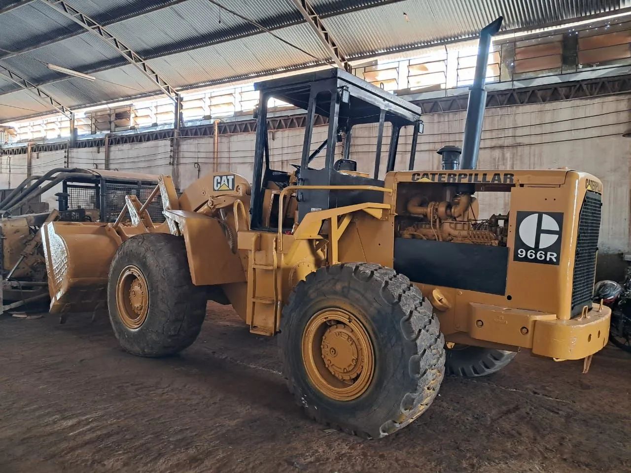 carregadeira Caterpillar 966 R - Foto 2