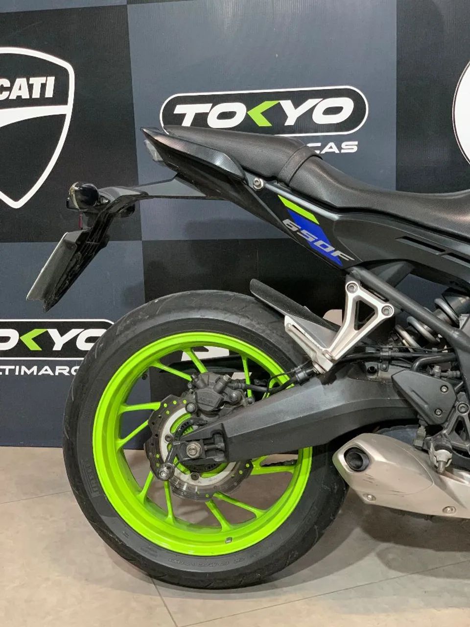HONDA CB650F 2018 4 CILINDROS - Foto 2