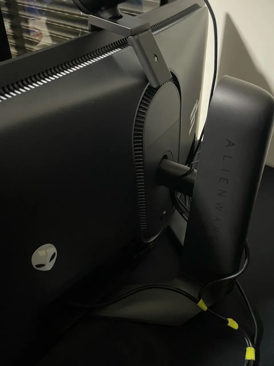 Monitor Alienware - 34 OLED  - Foto 3