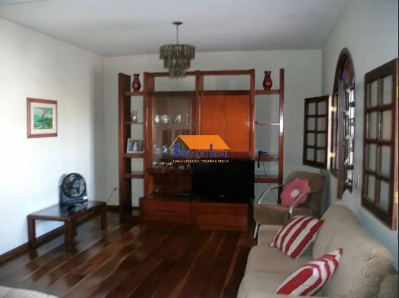 Casa de 4 quartos no bairro Eymard - Foto 4