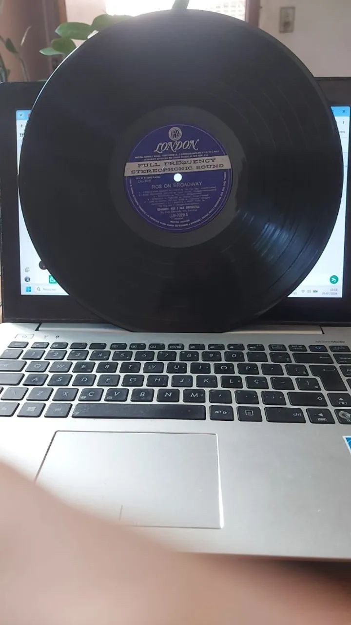 LP Ros On Broadway - Edmundo Ros - Foto 4