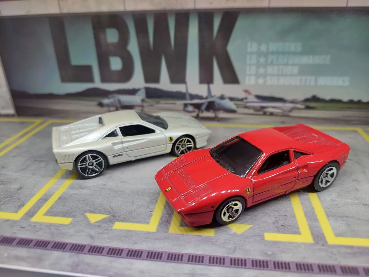 Hot Wheels Ferrari combo 3 - Foto 2