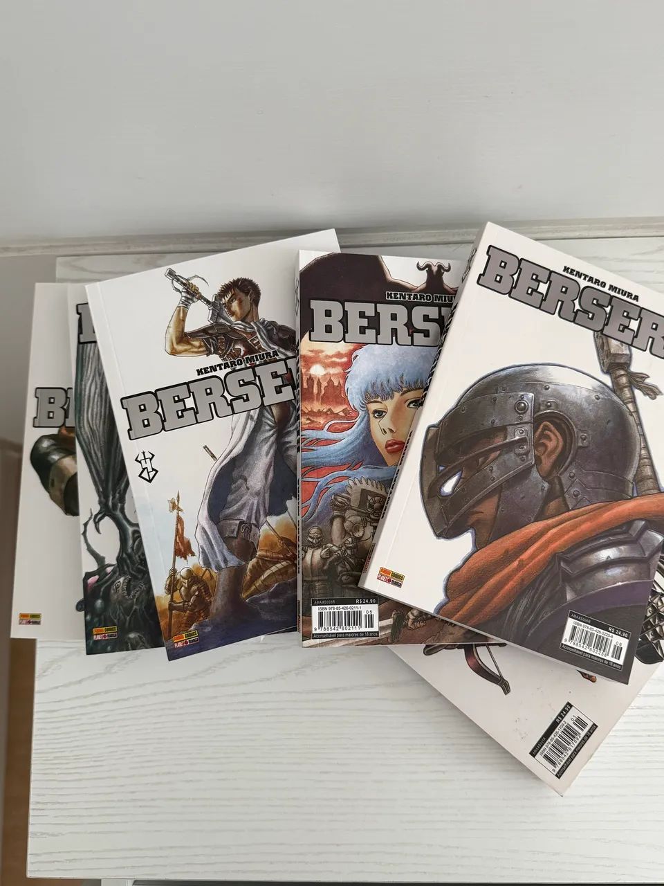 BERSERK mangás 1 ao 6 - Foto 4