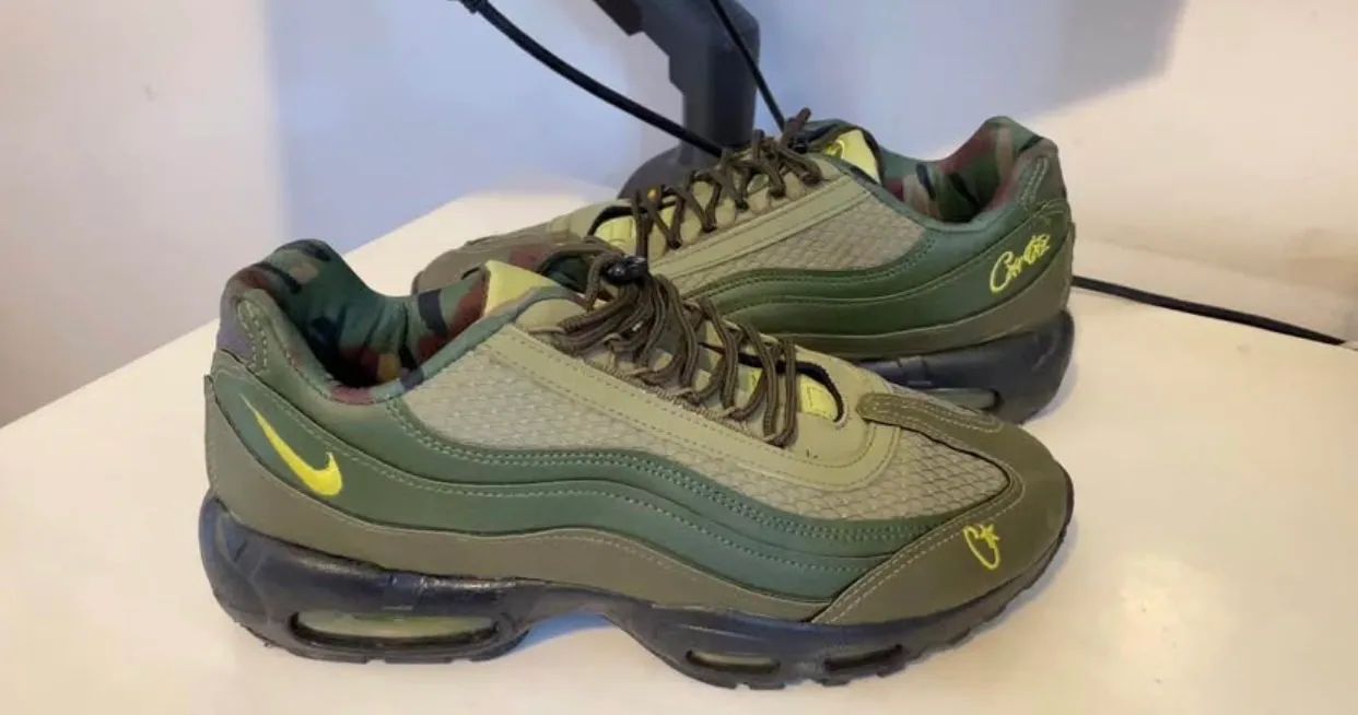 Tênis Corteiz x Air Max 95 Sequoia 40 - Calçados - Santa Maria
