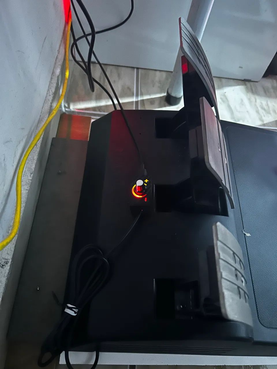 Thrustmaster T300 RS GT com célula de carga - Foto 2