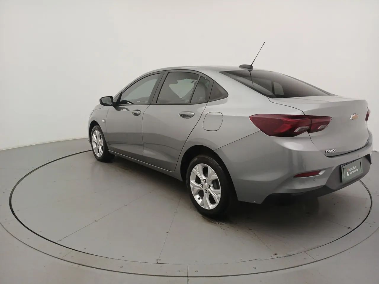 Chevrolet Onix Hatch LTZ 1.0 12V TB Flex Aut. 5P, foto 3 de 18