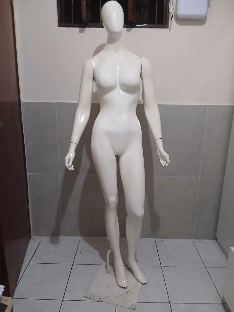 MANEQUIM MODELO FEMININO 
