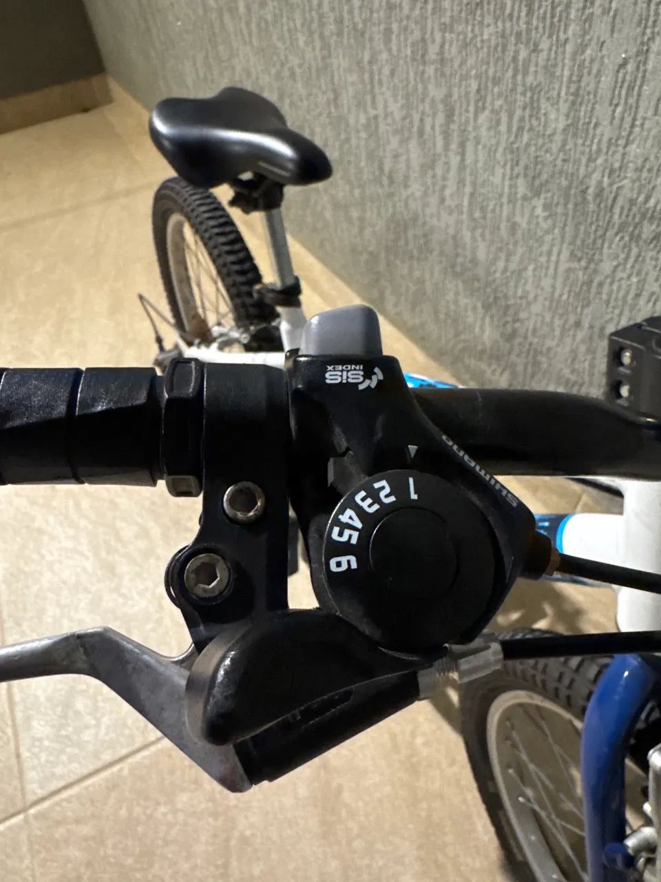 Bicicleta aro 20 Rockrider ST 120 - Foto 3