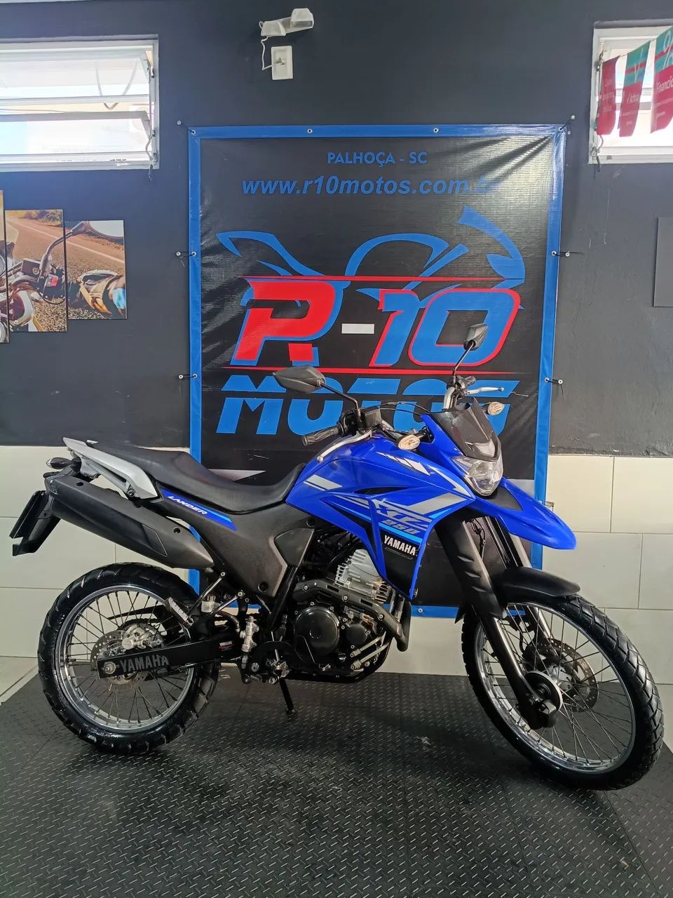 XTZ 250 LANDER ABS 