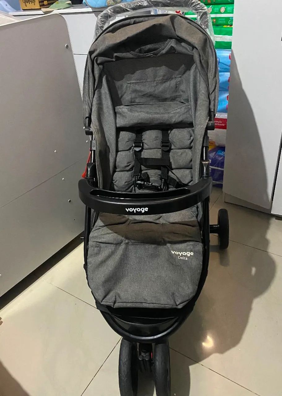 Carrinho de bebe voyage 