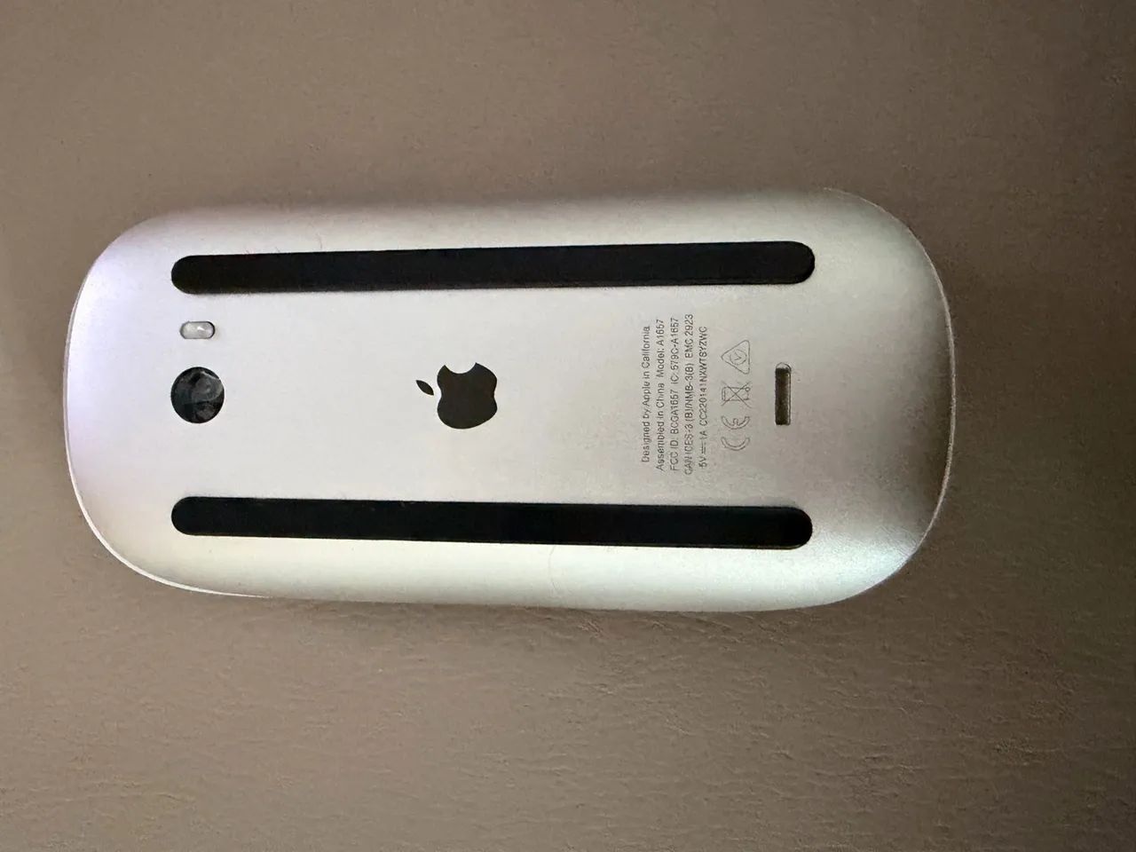 Magic Mouse Apple 3 inoperante  - Foto 2