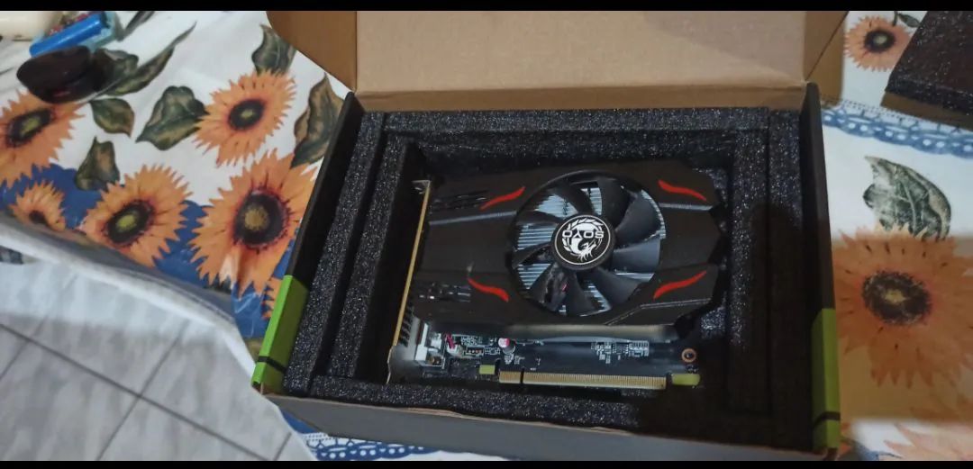 Placa de vídeo RX 550 4GB - Foto 2
