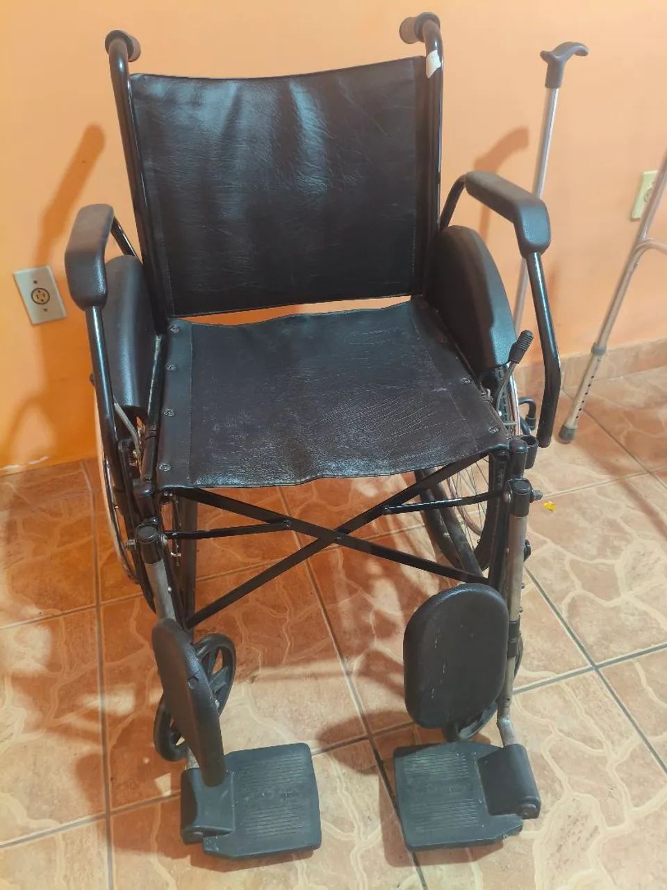 Cadeira de rodas - Foto 3