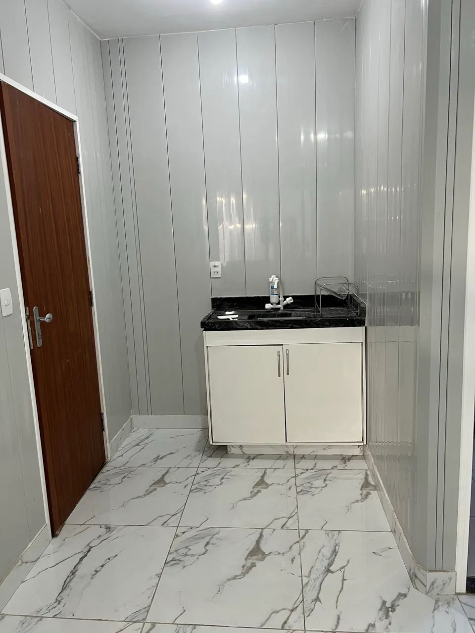 Kitnet LER ANÚNCIO!  - Foto 5