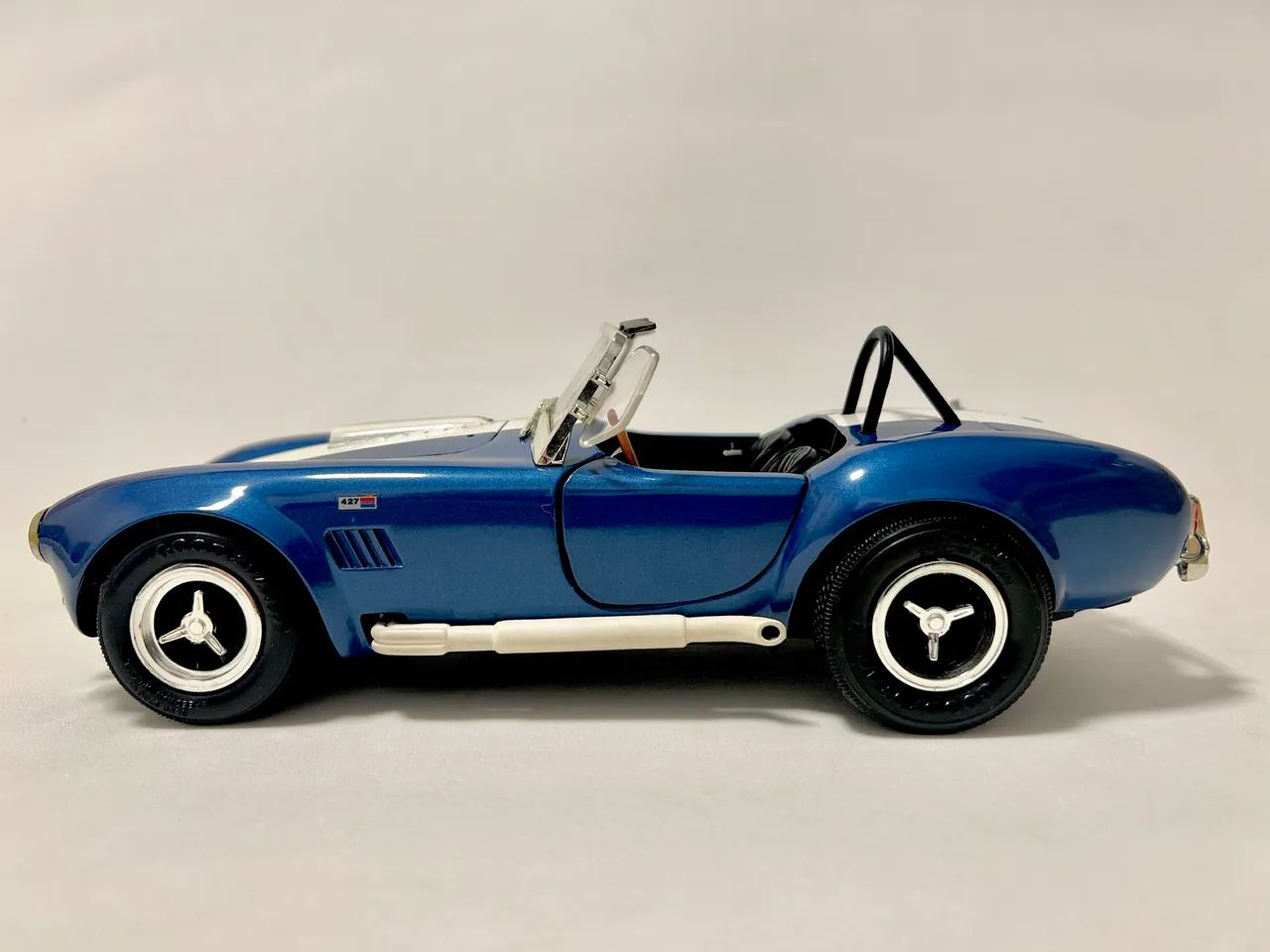 Miniatura Shelby Cobra Velozes e Furiosos ERTL 1:18 - Hobbies e
