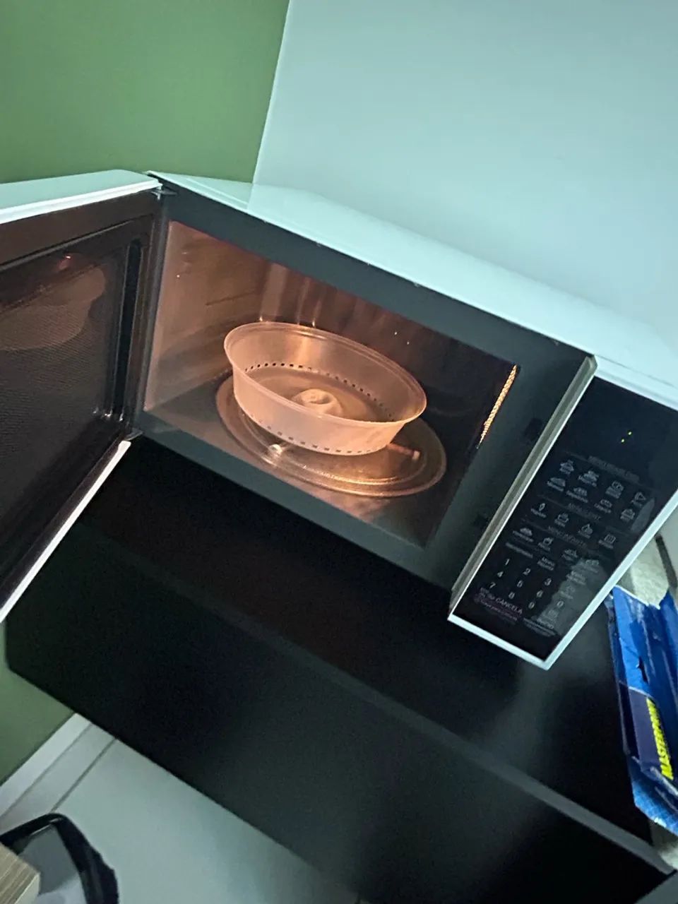 Microondas em perfeito estado - Foto 2