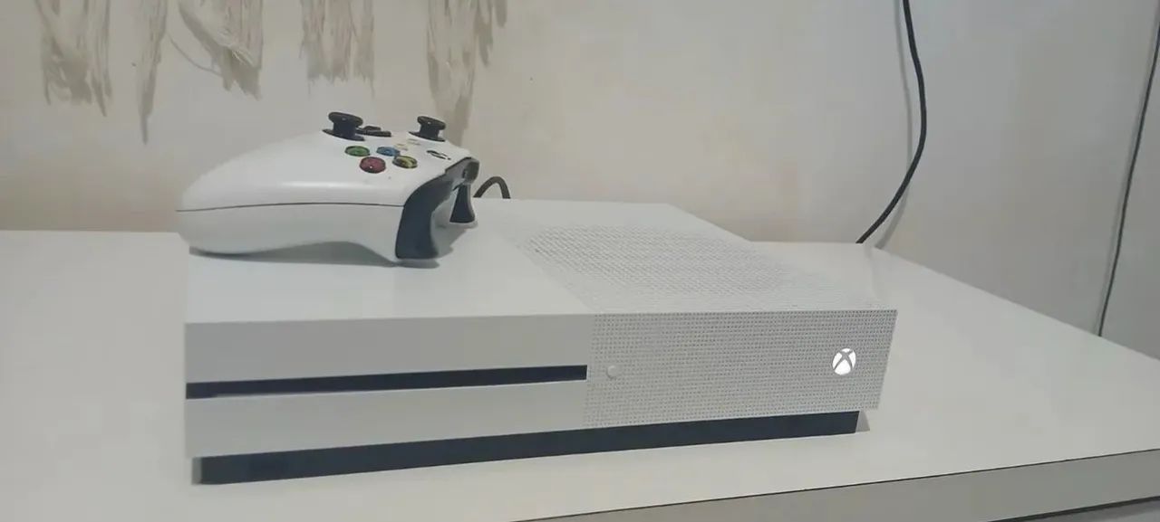 Xbox One S 1Tb (Disponível) - Foto 3