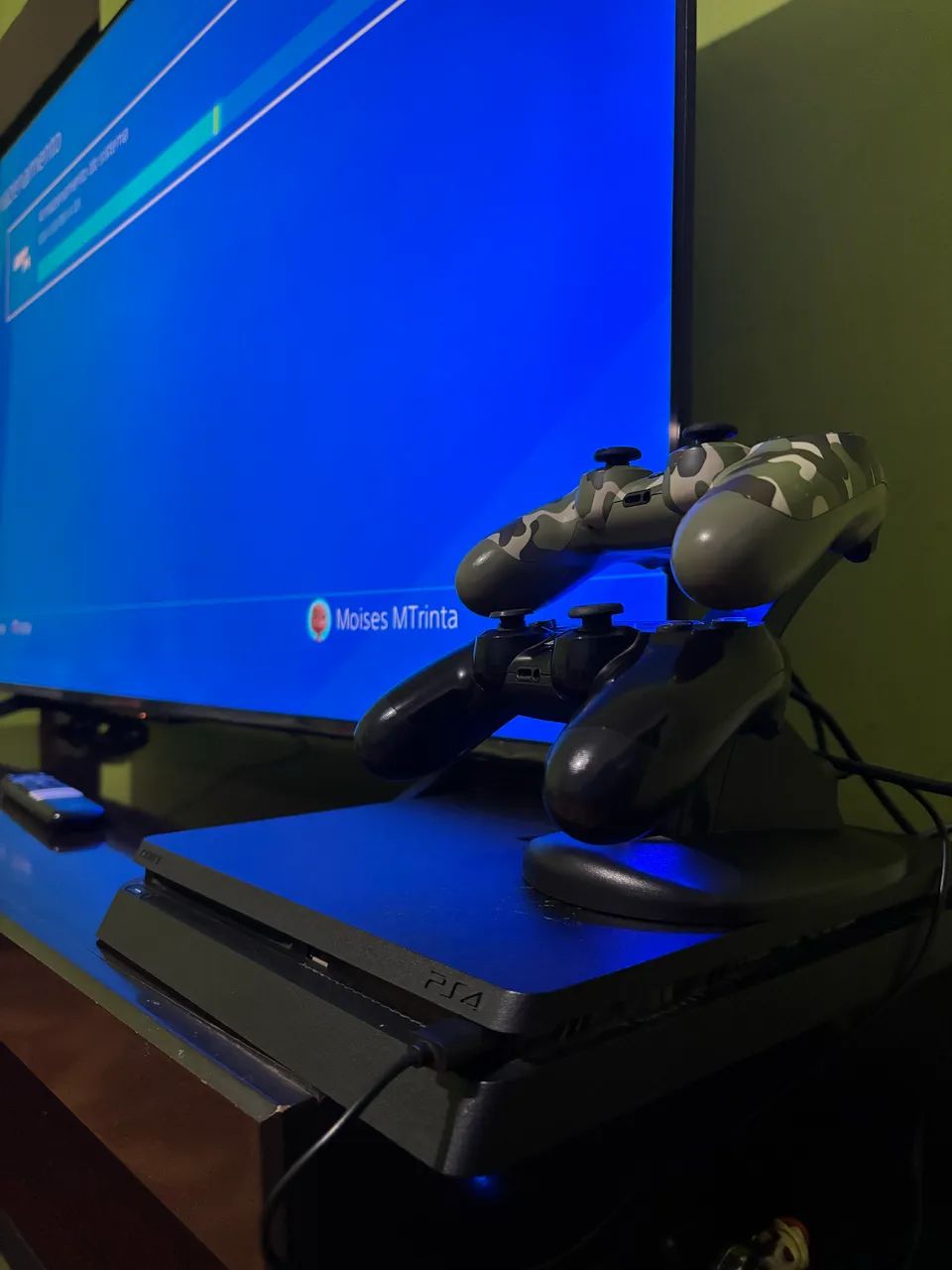 Ps4 1000gb 2 manete  - Foto 5