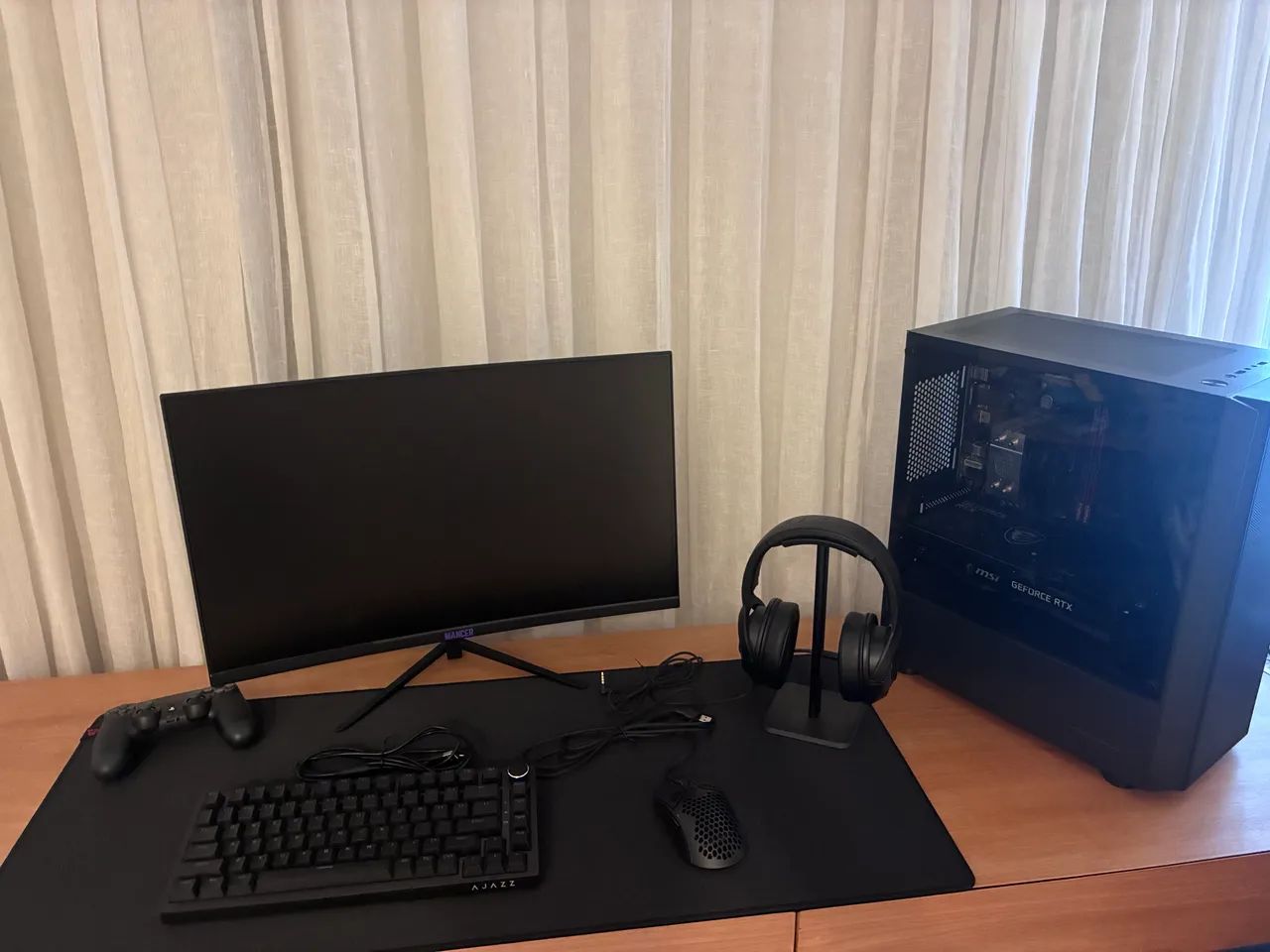 Set-up gamer completo com RGB