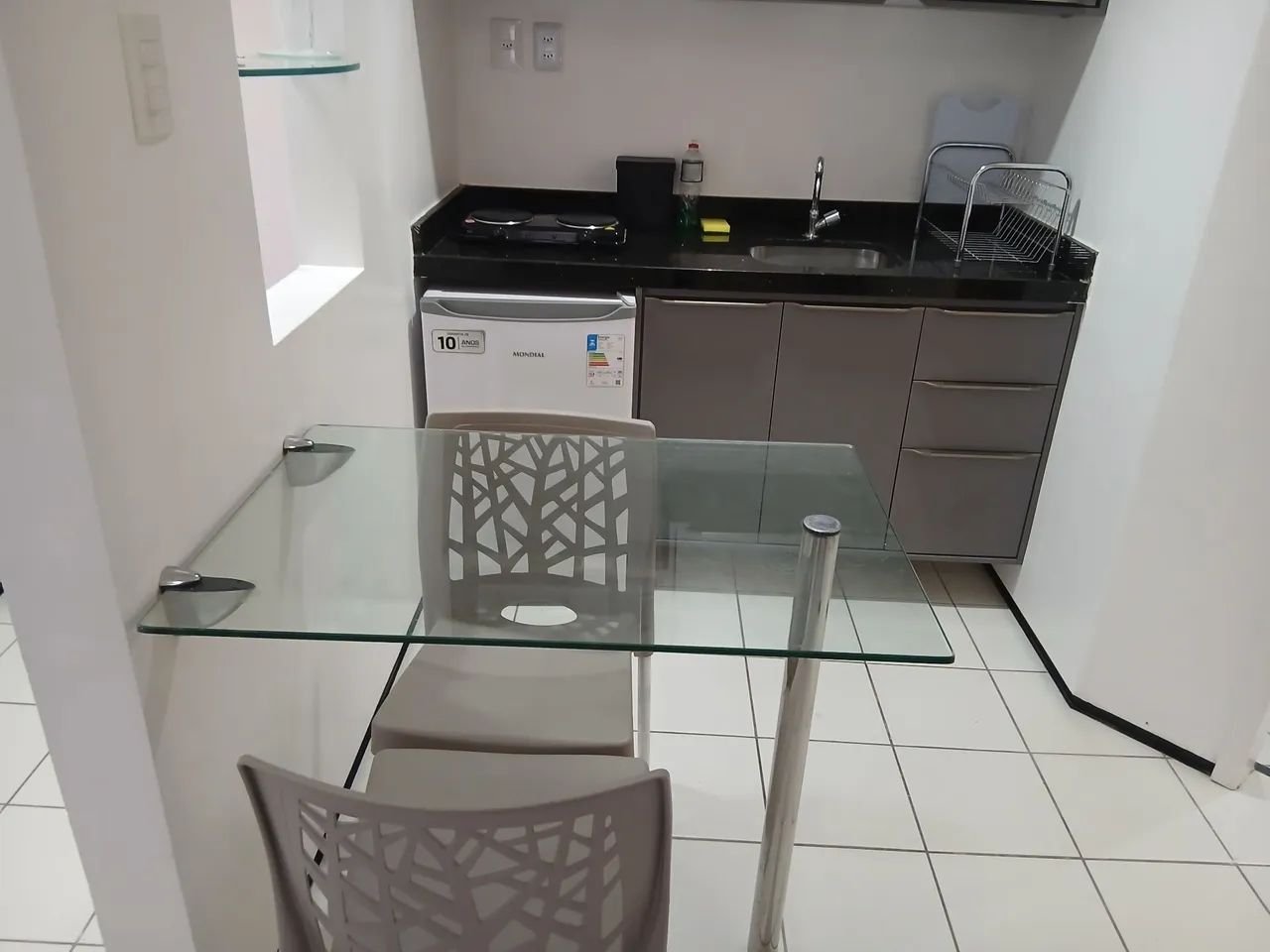 ALUGO APARTAMENTO MOBILIADO NO FLAT BIARRIT - Foto 2