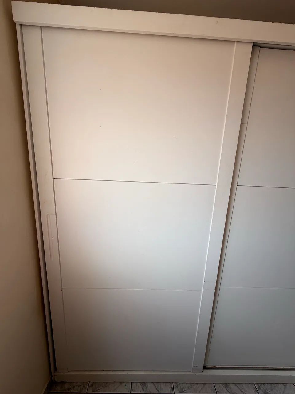 Guarda-Roupa Branco Duas Portas - Foto 2
